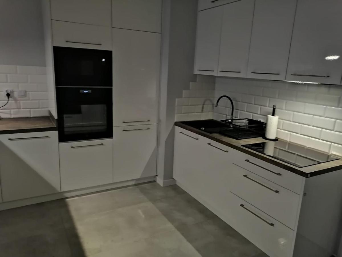 Celebryta - Apartament Lägenhet Ustronie Morskie Exteriör bild