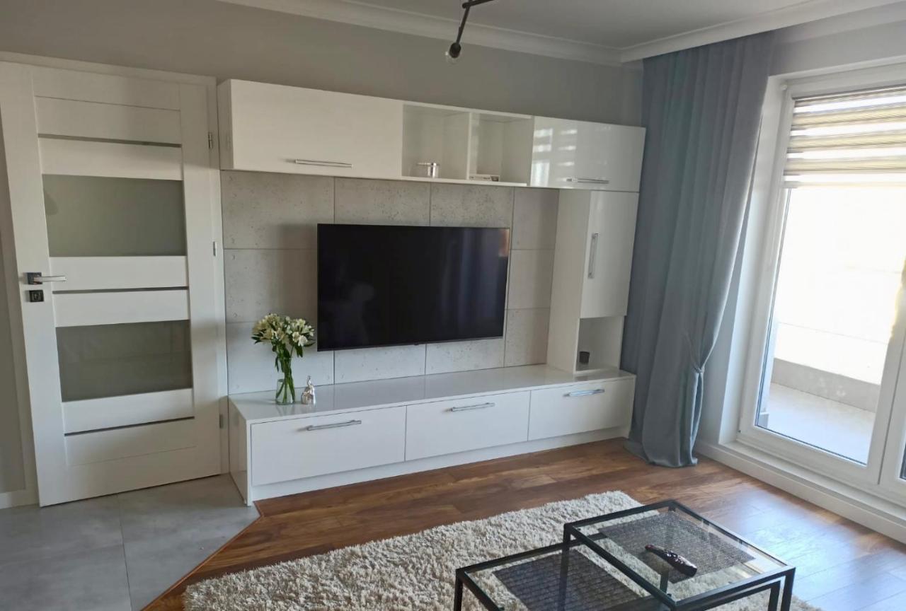 Celebryta - Apartament Lägenhet Ustronie Morskie Exteriör bild