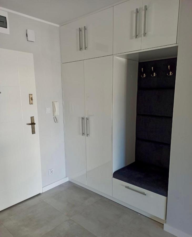 Celebryta - Apartament Lägenhet Ustronie Morskie Exteriör bild