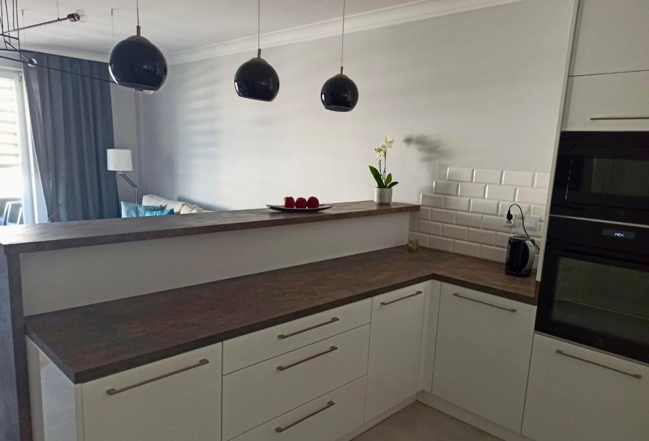 Celebryta - Apartament Lägenhet Ustronie Morskie Exteriör bild